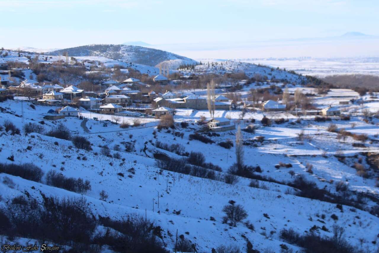 Konya’nın karla kaplı ilçesinde özlenen manzara 13